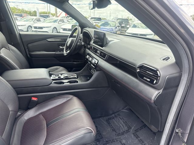 2025 Honda Pilot Black Edition - Photo 19