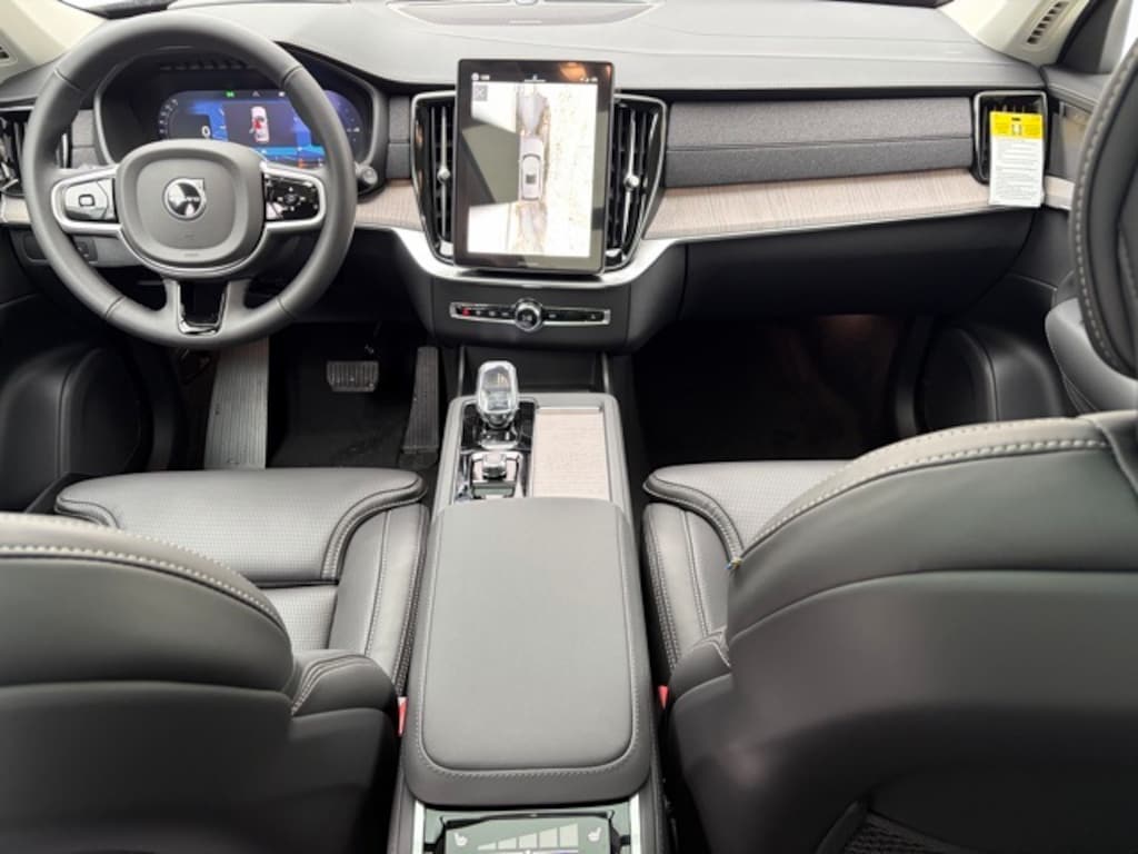 New 2026 Volvo XC90 plug-in hybrid T8 Ultra 6-Seater SUV