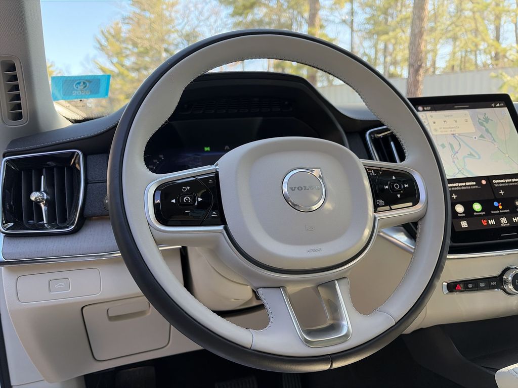 2026 Volvo XC90 Ultra - Photo 11