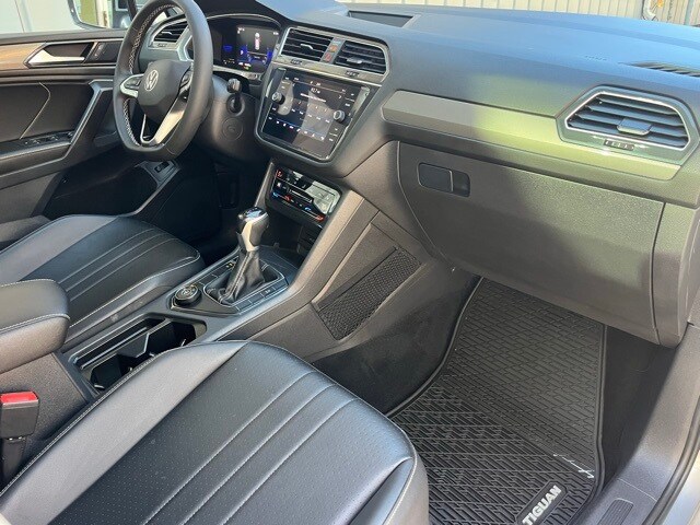 2022 Volkswagen Tiguan SE photo 4