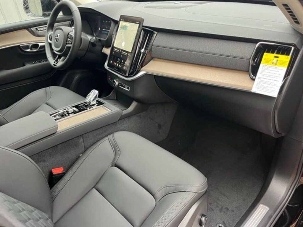 New 2026 Volvo XC90 B6 Plus 7-Seater SUV