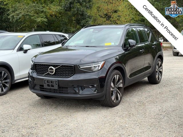 2024 Volvo XC40
