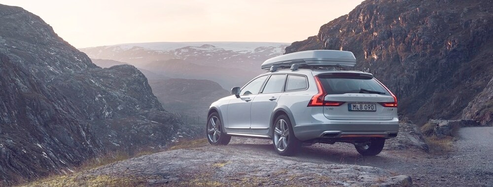 2019 Volvo V90 Cross Country