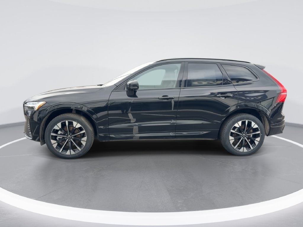 2026 Volvo XC60 Plus - Photo 6
