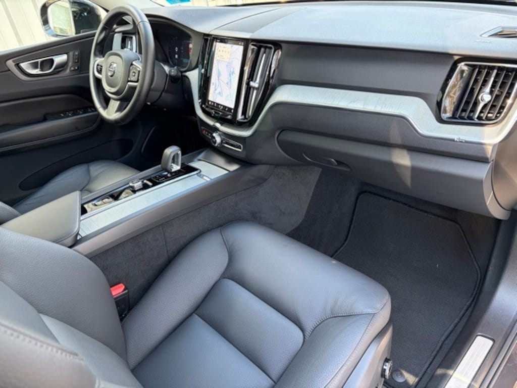 Certified 2025 Volvo XC60 B5 Plus SUV