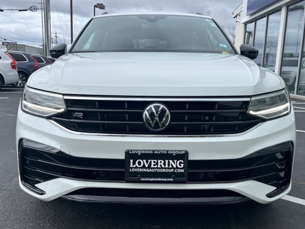 Used 2024 Volkswagen Tiguan 2.0T SE R-Line Black SUV