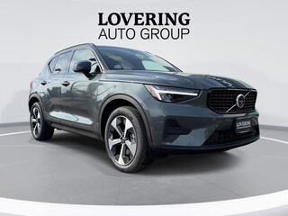 2026 Volvo XC40 B5 Core AWD SUV