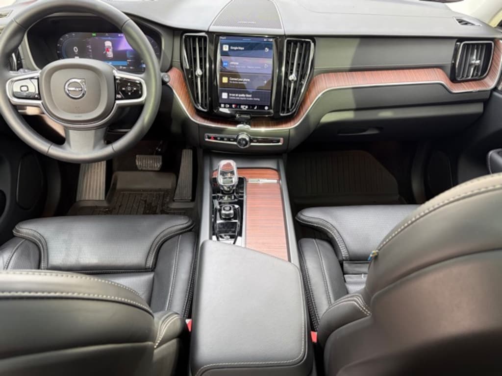 Certified 2023 Volvo XC60 B5 Ultimate Bright Theme SUV