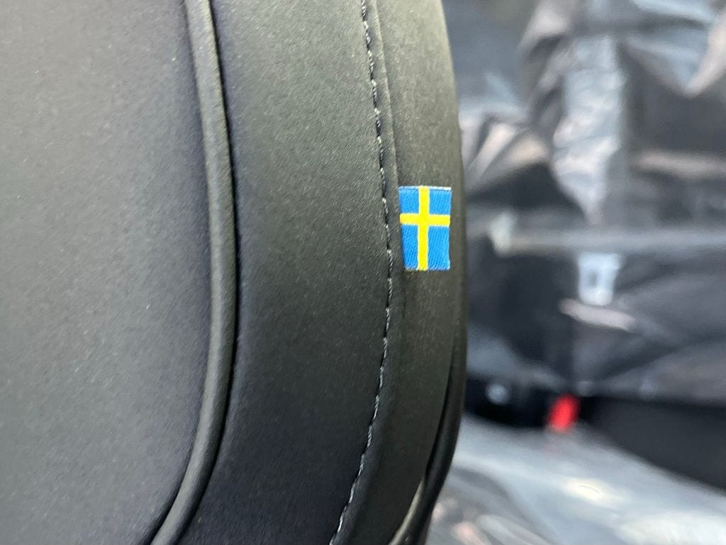 2026 Volvo XC60 Plus - Photo 32