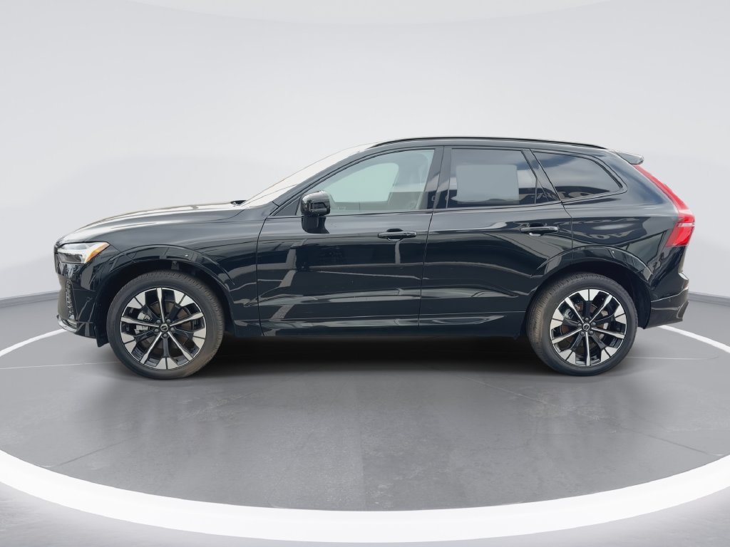 2026 Volvo XC60 Plus - Photo 6