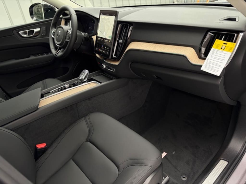 New 2026 Volvo XC60 B5 Plus SUV