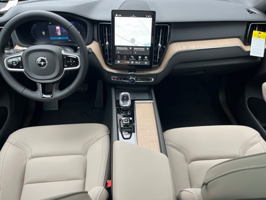 New 2026 Volvo XC60 B5 Plus SUV