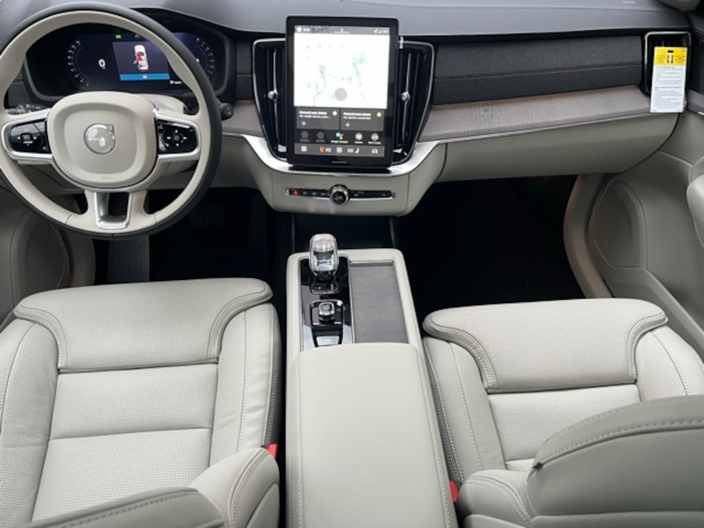 New 2026 Volvo XC90 B6 Ultra 7-Seater SUV