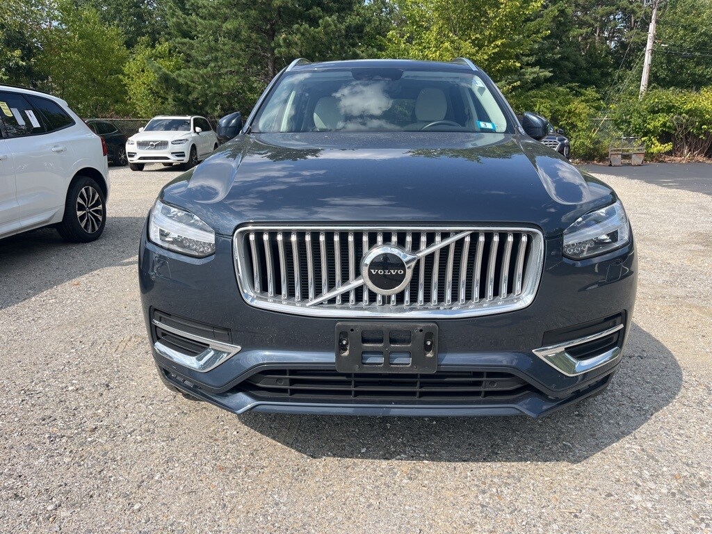 2022 Volvo XC90 T6 Inscription photo 2