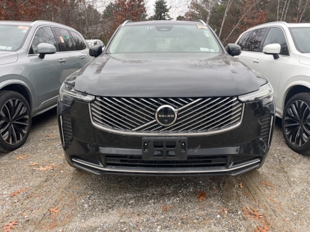 Certified 2025 Volvo XC90 B5 Plus SUV