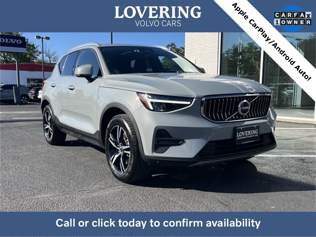 2025 Volvo XC40