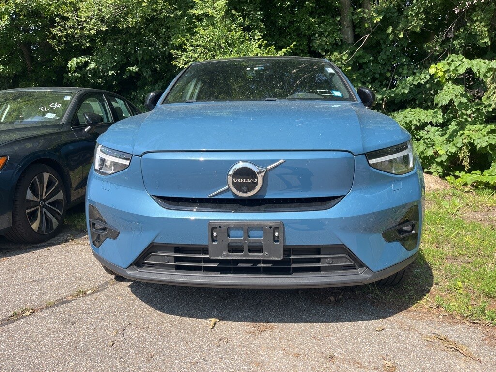 2023 Volvo C40 Recharge Plus photo 2