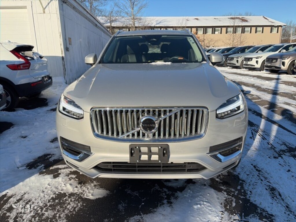 Used 2024 Volvo XC90 Recharge Plug-In Hybrid Ultimate SUV
