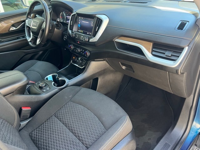 Used 2020 GMC Terrain SLE with VIN 3GKALTEVXLL100880 for sale in Concord, NH