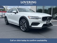 2026 Volvo V60 Cross Country B5 Ultra AWD Wagon
