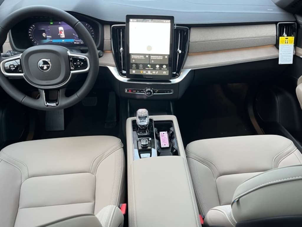 New 2026 Volvo XC90 B6 Plus 7-Seater SUV