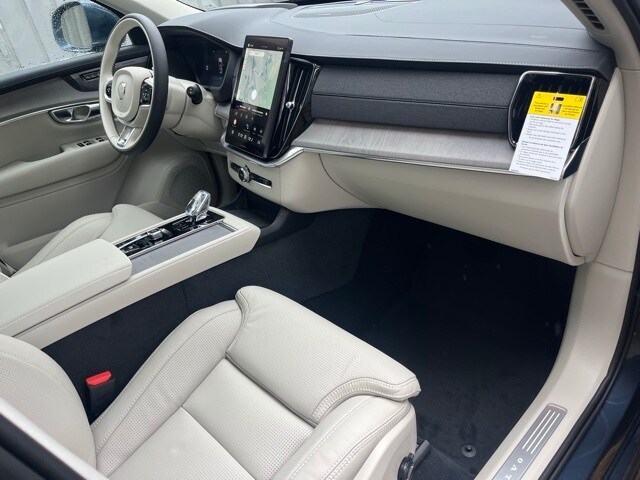 2026 Volvo XC90 photo 4