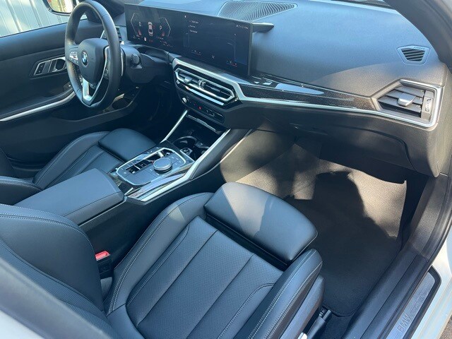 2023 Bmw 330i xDrive photo 4