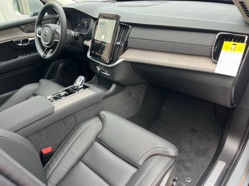 New 2026 Volvo XC90 B6 Ultra 7-Seater SUV