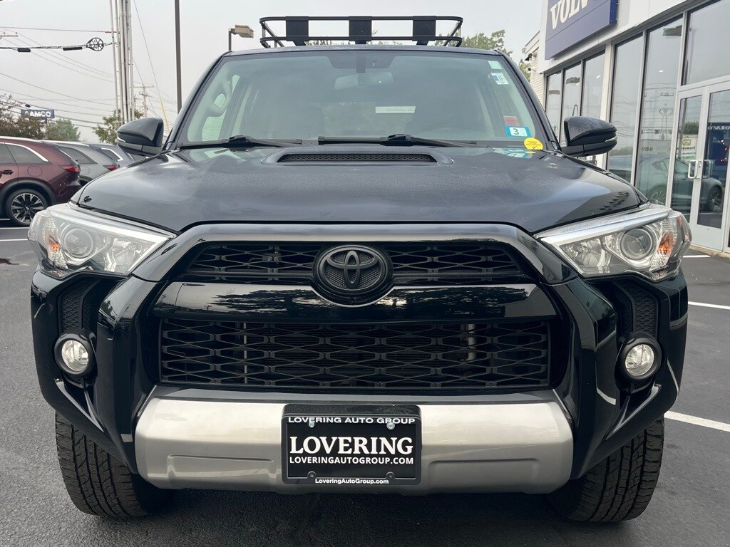 2019 Toyota 4Runner TRD Off-Road Premium photo 2