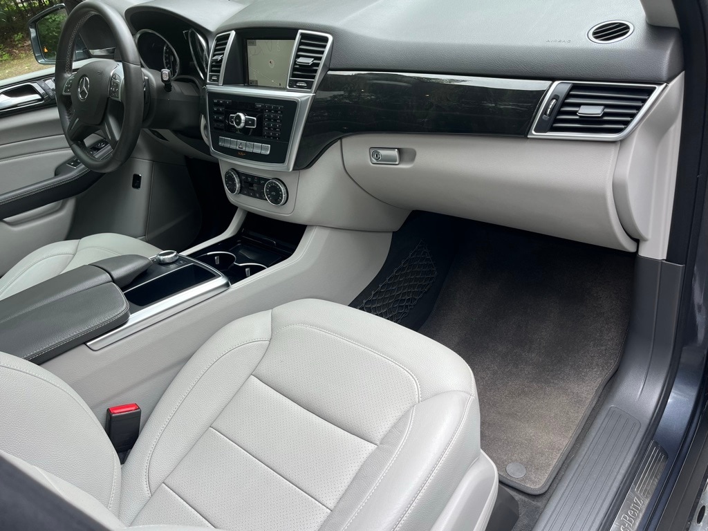Used 2015 Mercedes-Benz M-Class ML350 with VIN 4JGDA5HB1FA513452 for sale in Concord, NH