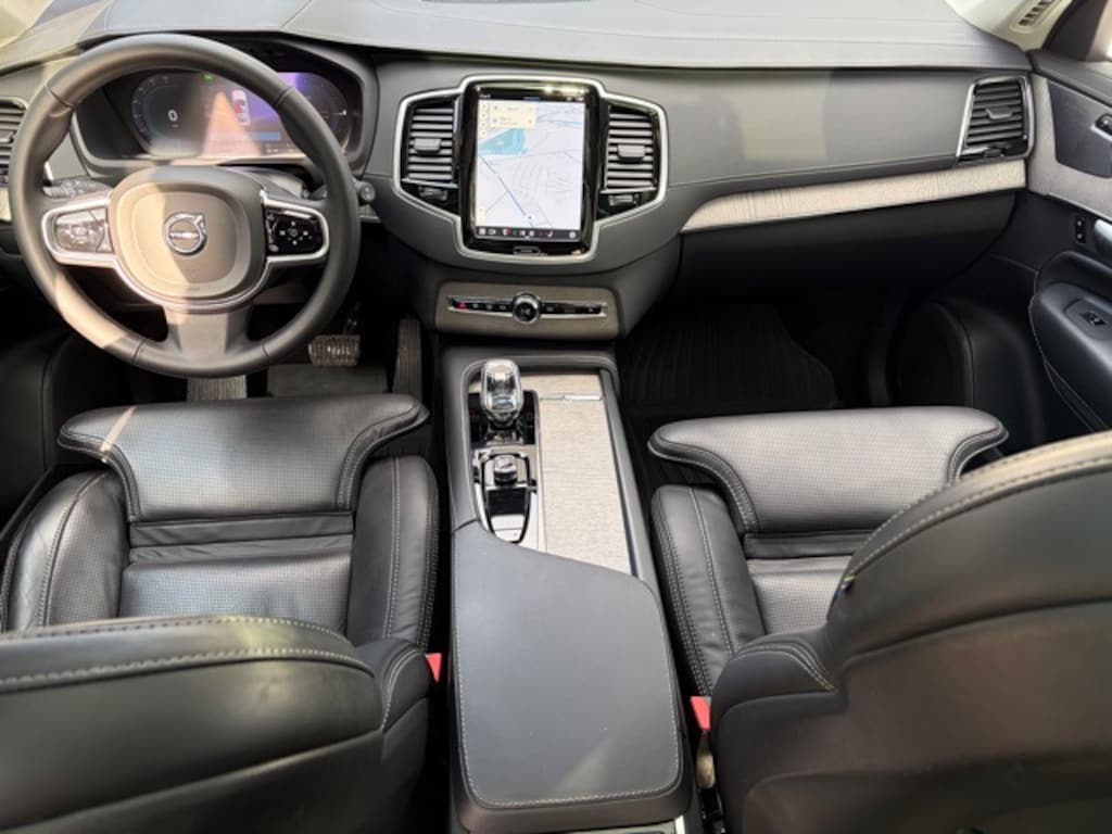 Certified 2024 Volvo XC90 Recharge Plug-In Hybrid Ultimate SUV