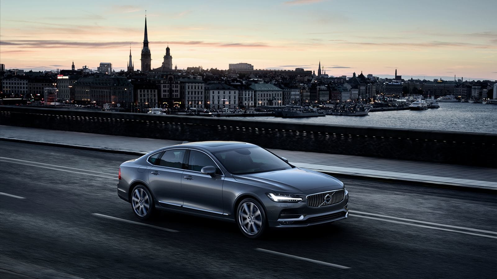 2018 Volvo S90
