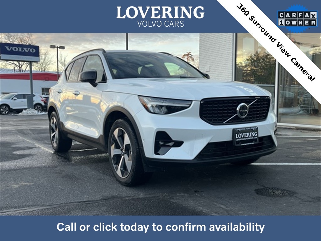 2025 Volvo XC40 Plus's photo