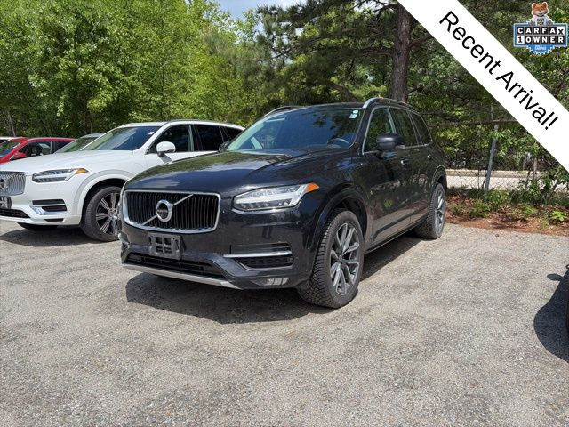 2019 Volvo XC90 T6 Momentum AWD's photo