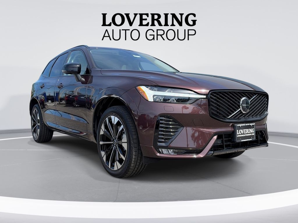 2026 Volvo XC60 B5 Ultra Dark AWD's photo