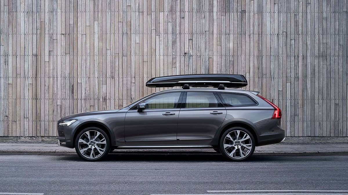 volvo v90 crosscountry exterior roofbox accessory v1
