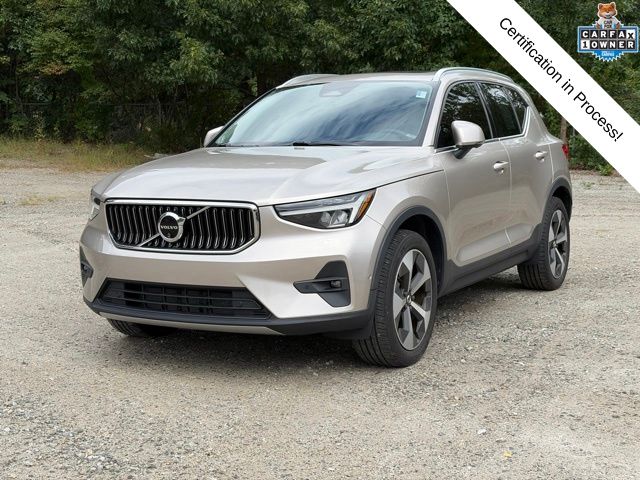 2024 Volvo XC40