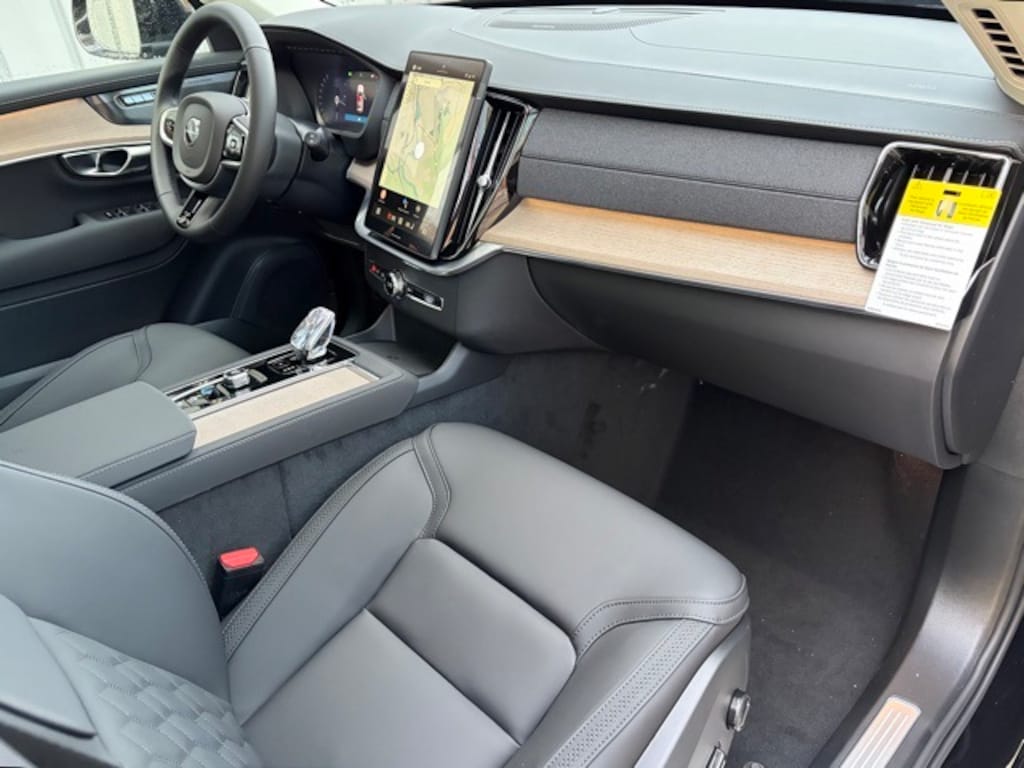 New 2026 Volvo XC90 B6 Plus 7-Seater SUV