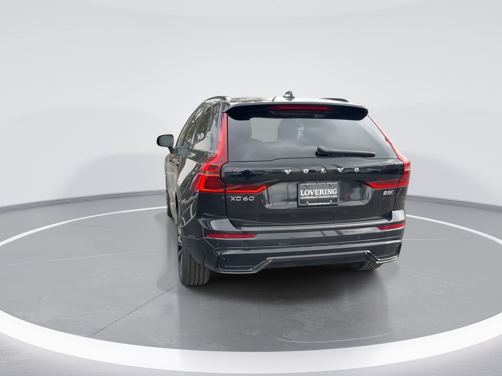 2026 Volvo XC60 Plus - Photo 7