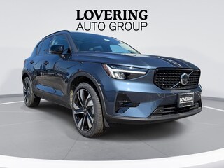 2026 Volvo XC40 B5 Plus AWD SUV
