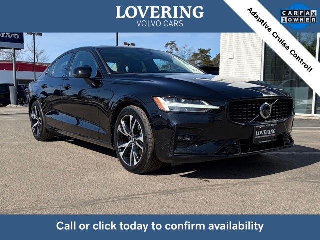 2024 Volvo S60 Plus