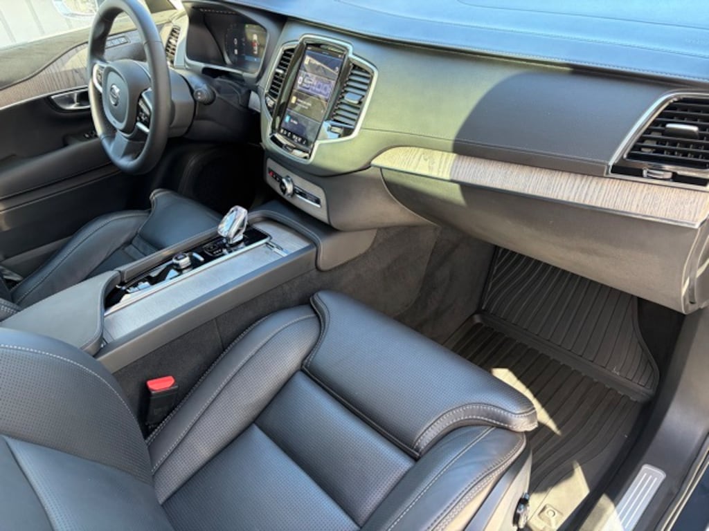 Certified 2024 Volvo XC90 Ultimate SUV