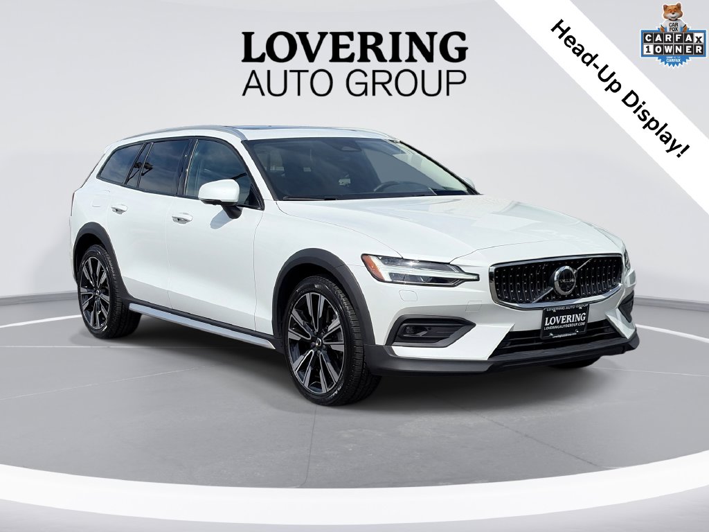 2025 Volvo V60 Cross Country