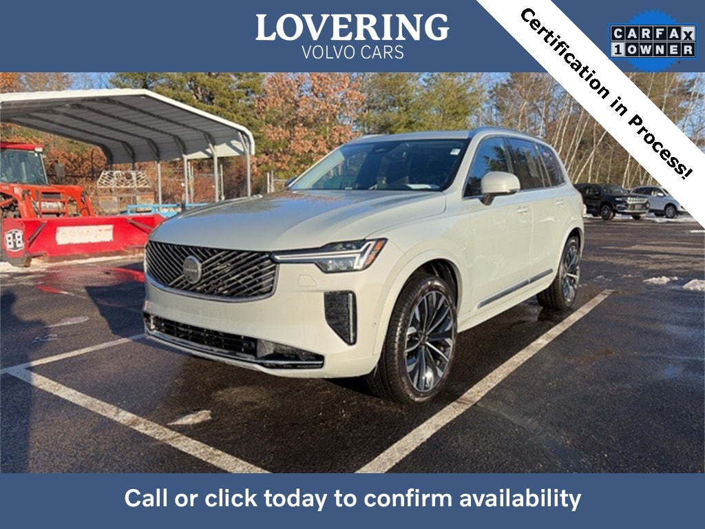 2025 Volvo XC90 Plus's photo