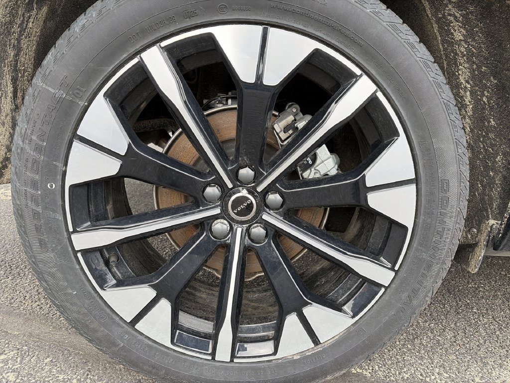2026 Volvo XC60 Plus - Photo 19