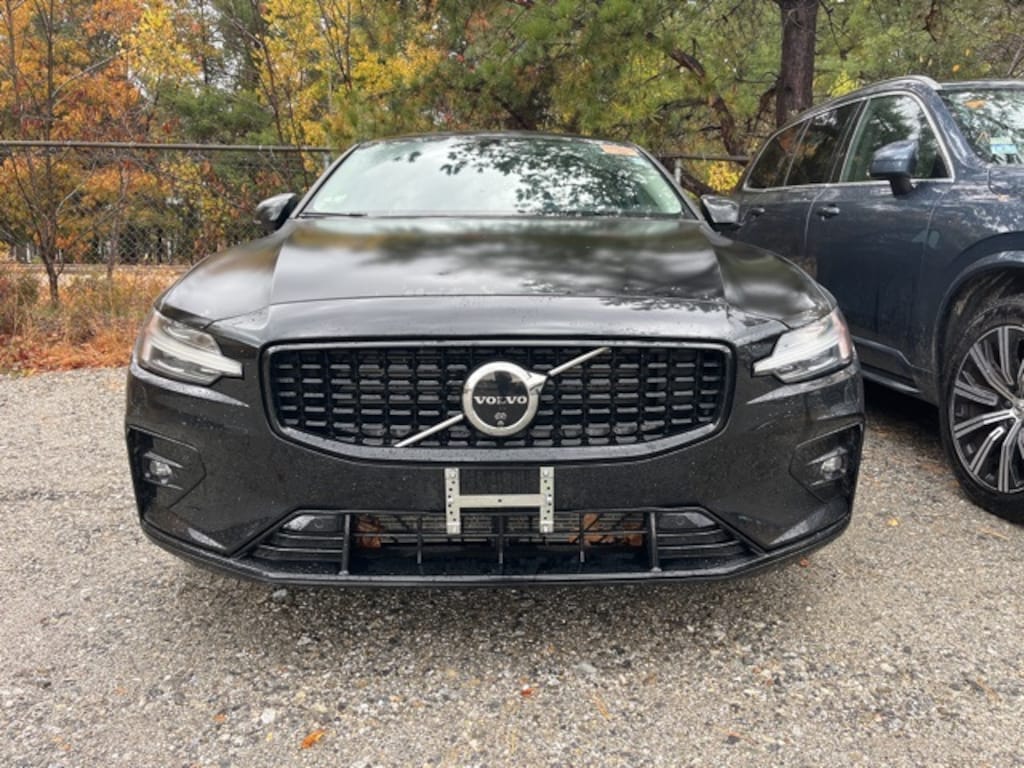 Certified 2025 Volvo S60 B5 Plus Sedan