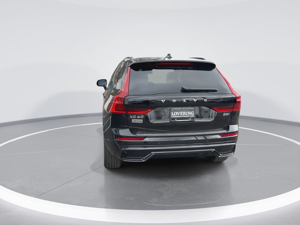 2026 Volvo XC60 Plus - Photo 7