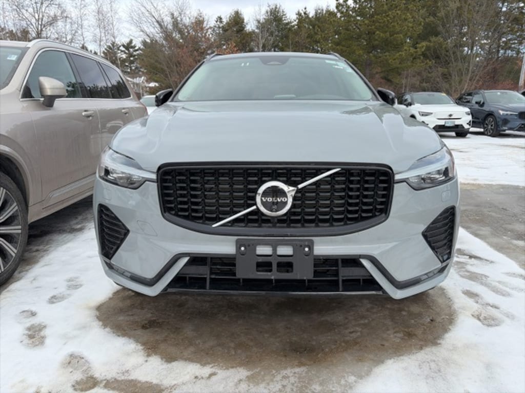 Used 2025 Volvo XC60 B5 Plus SUV