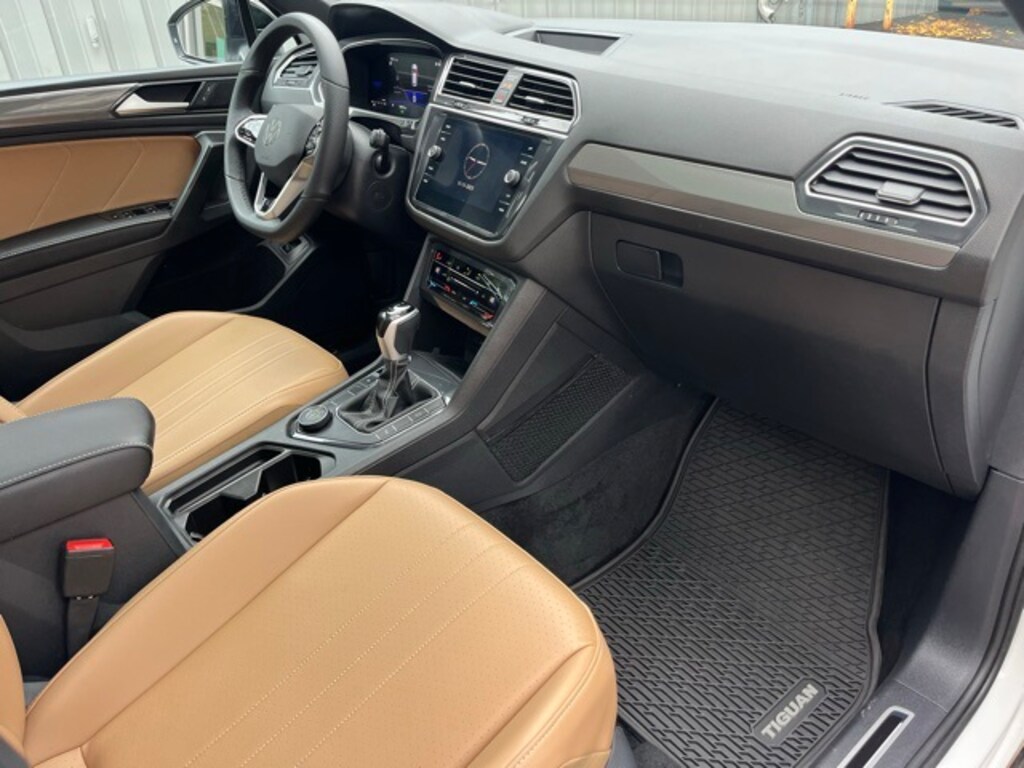 Used 2024 Volkswagen Tiguan 2.0T SE R-Line Black SUV