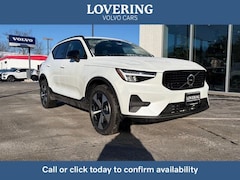 2026 Volvo XC40 B5 Core AWD SUV